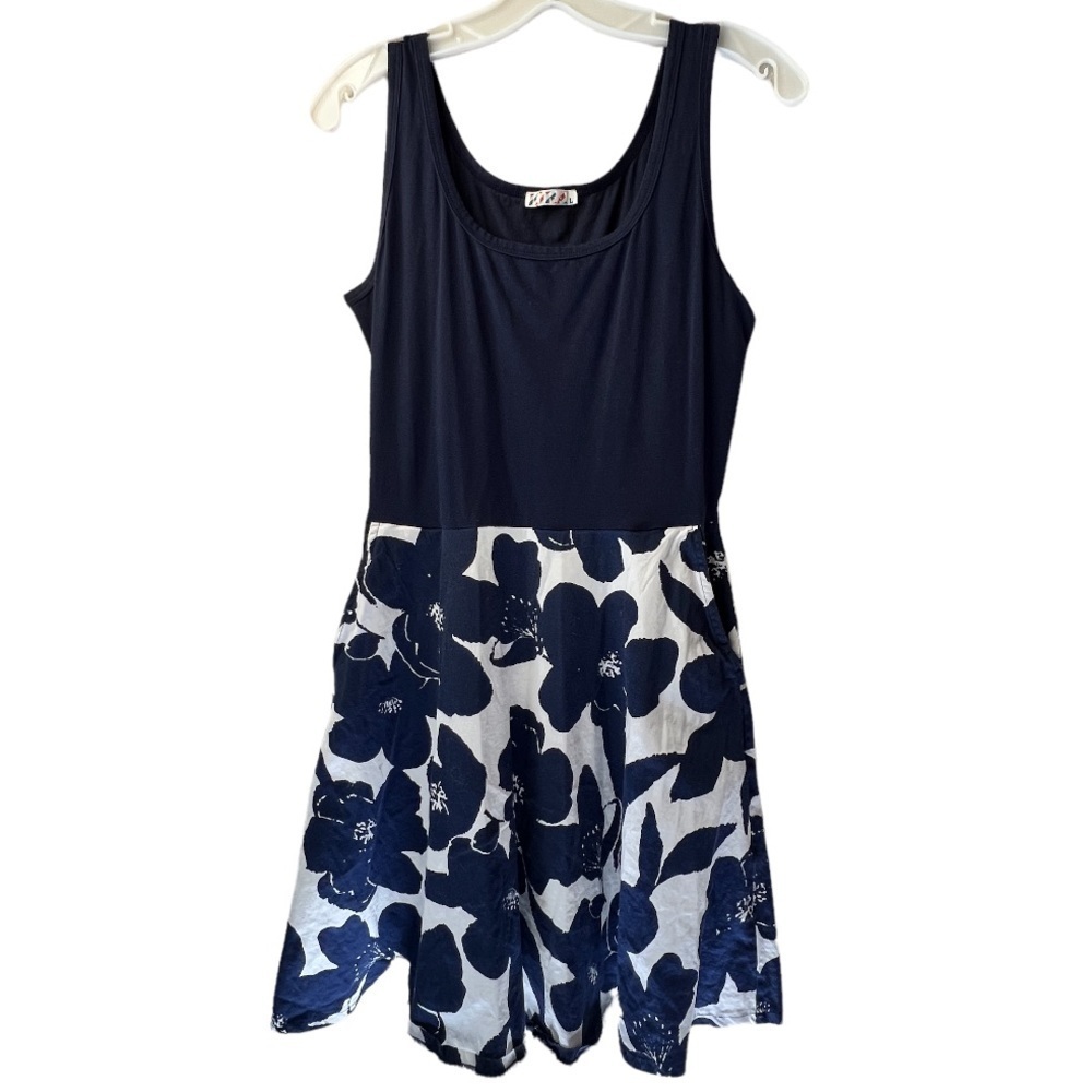Kira Dress‎
